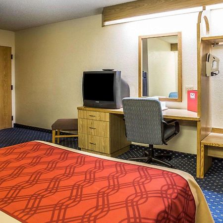 Econo Lodge Denver International Airport Aurora Buitenkant foto