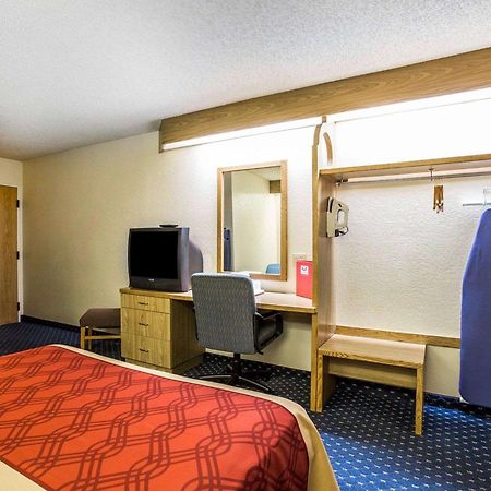 Econo Lodge Denver International Airport Aurora Buitenkant foto